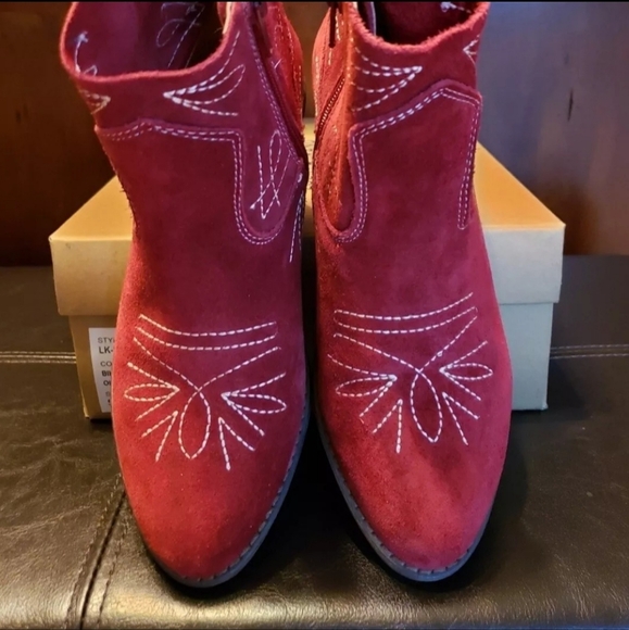 Lucky Brand Biking Red Oiled Suede Boots - Picture 3 of 5